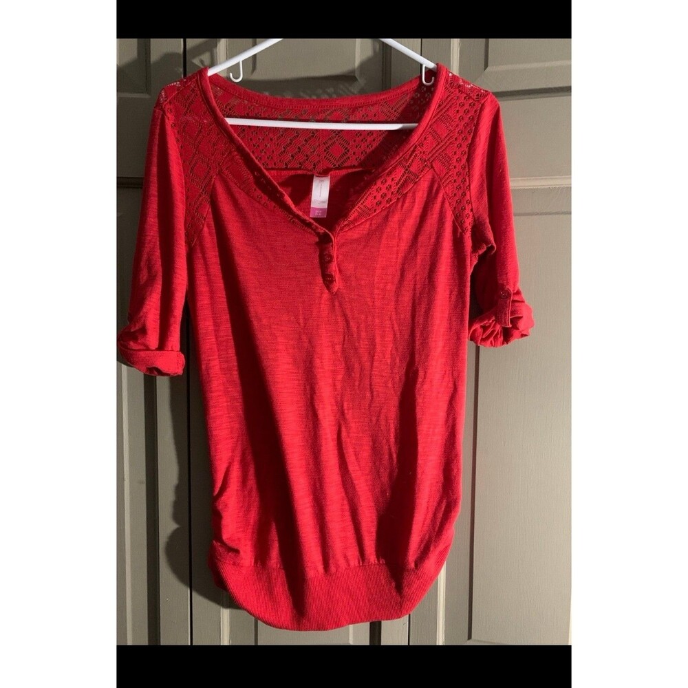 No Boundaries Red V-Neck Lace Yoke 3/4 Sleeve Knit Pullover Top Women S